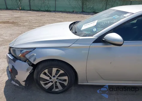 2019 Nissan Altima 2.5 S из США, поврежденный, VIN 1N4BL4BV1KC201588